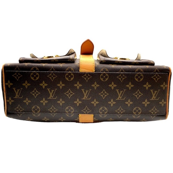 AUTHENTICATED Louis Vuitton Monogram Manhattan GM Hand Bag - Picture 4 of 14